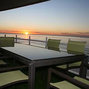 En Primera Linea/beachfront Apartamento Fuengirola